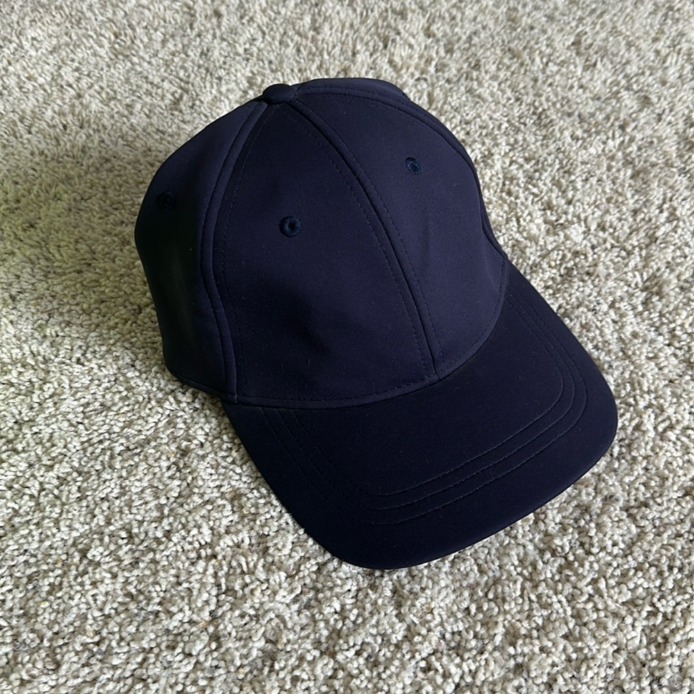 Lululemon ball cap navy adjustable OS
